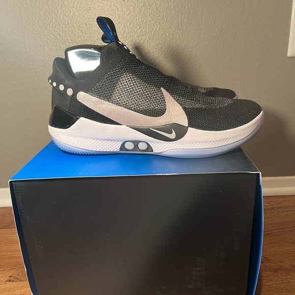 ★ Nike Air ★ Adapt BB Black Pure Platinum (US Charger) Nike Adapt BB Black Pure Platinum US Charger (Size 14) Ready